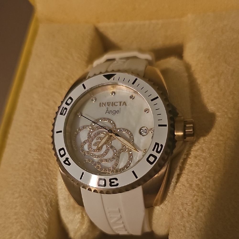 NWOT Invicta Angel White and Gold Timepiece